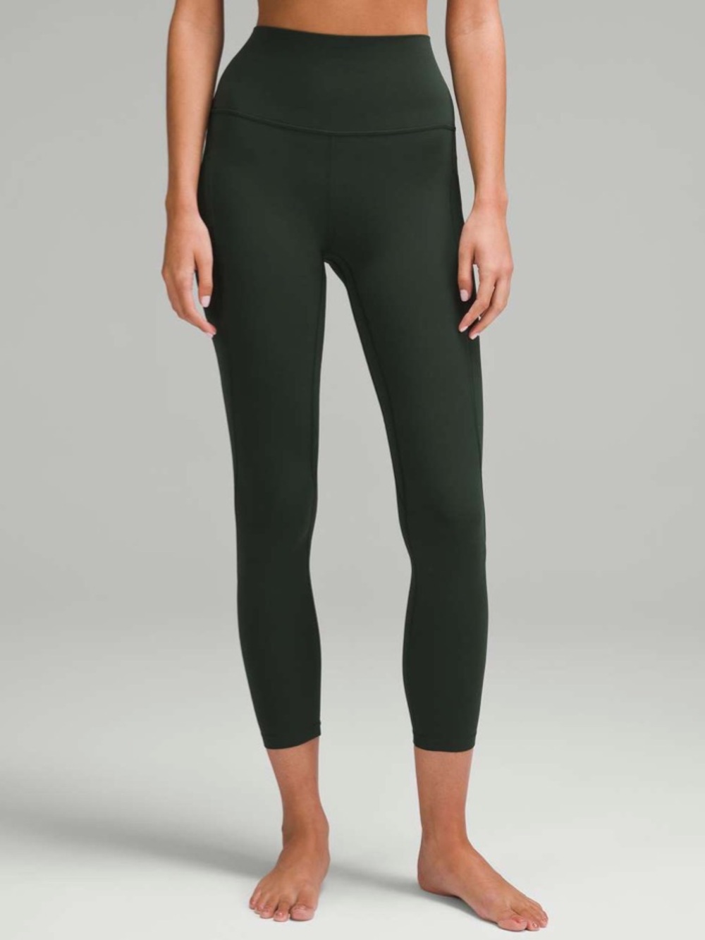 Lululemon Align High-Rise Pant with Pockets 25"
Legacy Green size 6